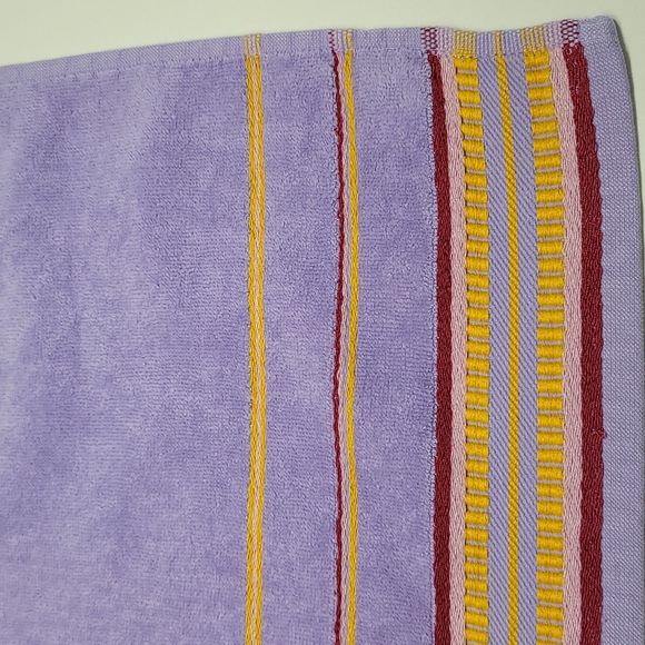 100% Cotton Beach / Pool Towel - Picture 5 of 13